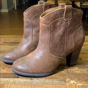 Indigo Clark’s Heath Harrier Ankle Booties